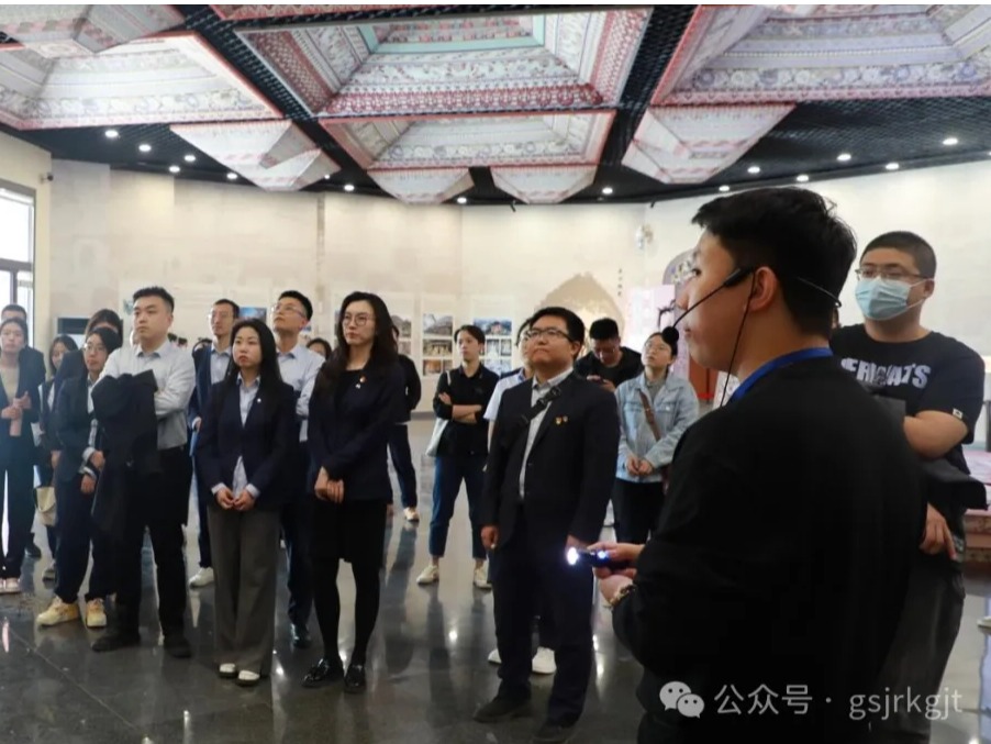 传承文化根脉，激扬青春梦想 ——星空买球_星空买球·(中国)官方网站
组织青年员工开展文化学习体验活动